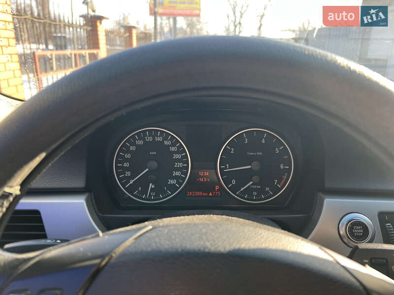 Седан BMW 3 Series 2005 в Виннице