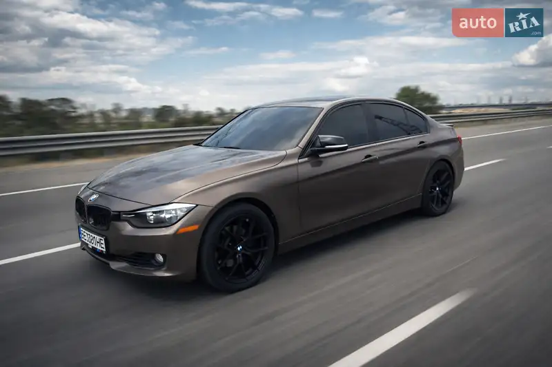 BMW 3 Series 2012 VIN WBA3B5C53DF138563 фото оголошення 13 з 48