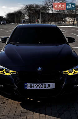 Седан BMW 3 Series 2017 в Одессе