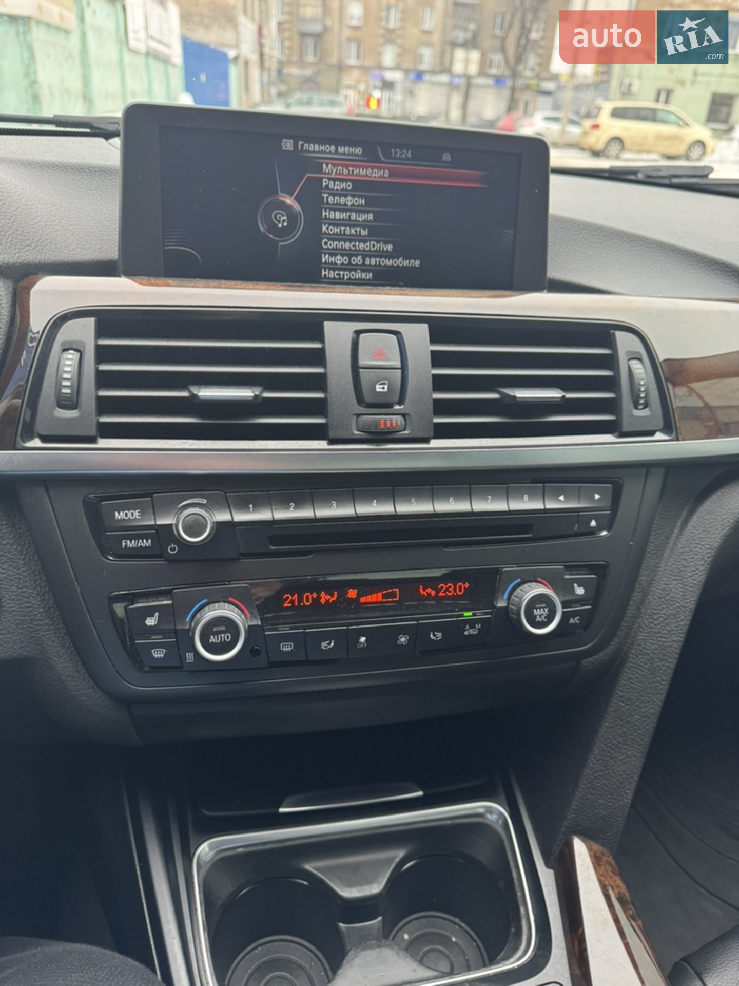 2015 BMW 3er - мініатюра 18