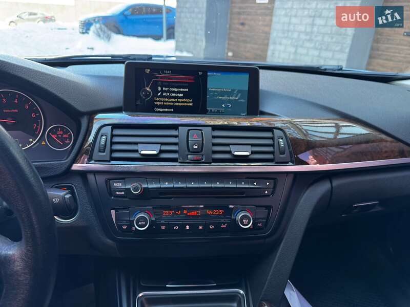 Седан BMW 3 Series 2014 в Ивано-Франковске