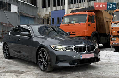 Седан BMW 3 Series 2021 в Киеве