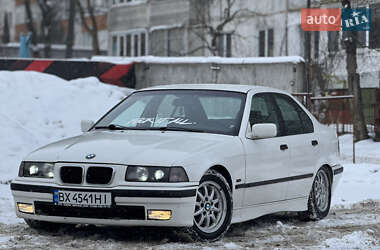 Седан BMW 3 Series 1997 в Хмельницком