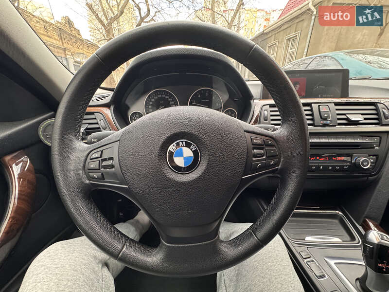 Седан BMW 3 Series 2014 в Одессе