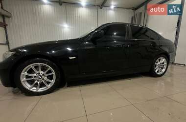 Седан BMW 3 Series 2009 в Полонном