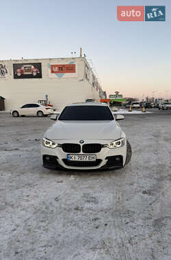 Седан BMW 3 Series 2015 в Києві