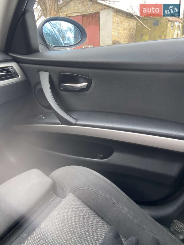 Универсал BMW 3 Series 2006 в Одессе