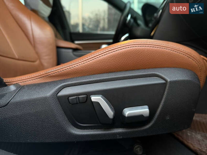 Седан BMW 3 Series 2017 в Киеве фото 21 Седан BMW 3 Series 2017 в Киеве