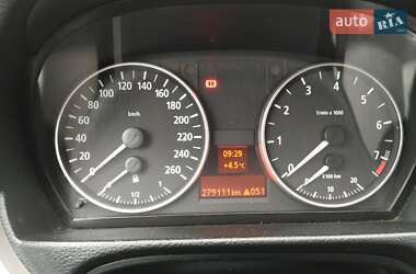 Седан BMW 3 Series 2005 в Хмельницькому