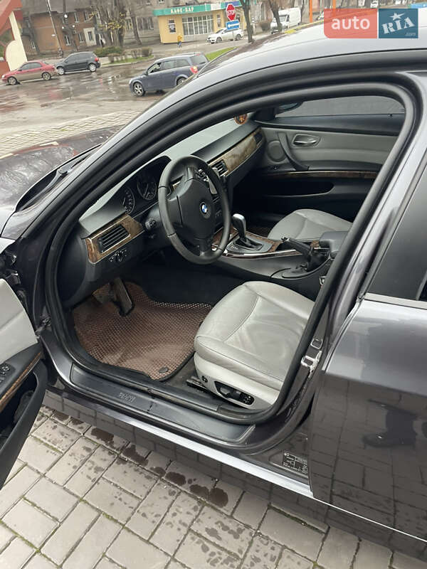 Седан BMW 3 Series 2007 в Кам'янському