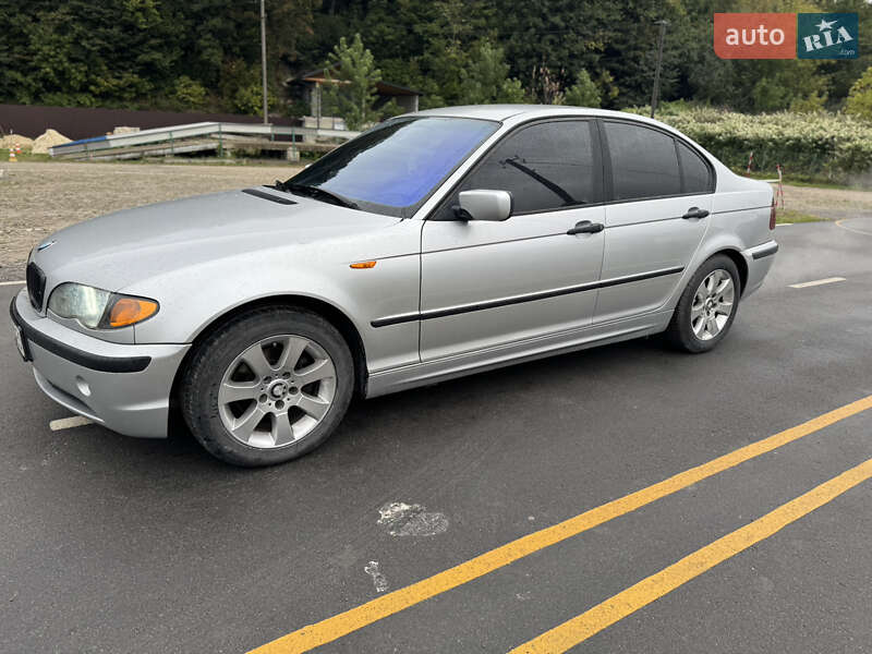 Седан BMW 3 Series 2003 в Кременце