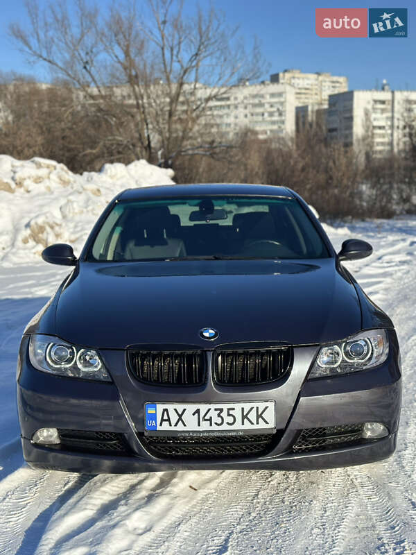 BMW 3 Series 2005
