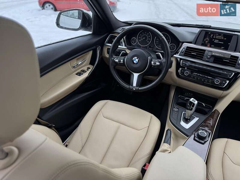 Седан BMW 3 Series 2016 в Киеве