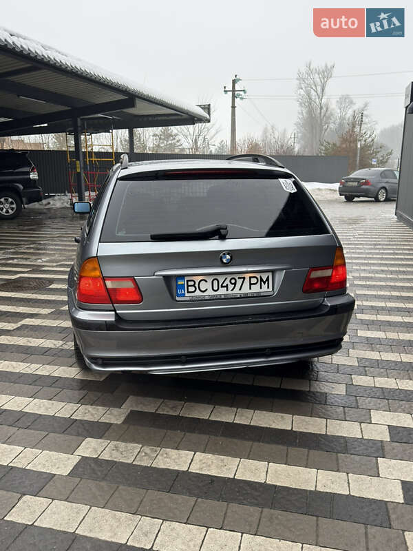 Универсал BMW 3 Series 2005 в Городке