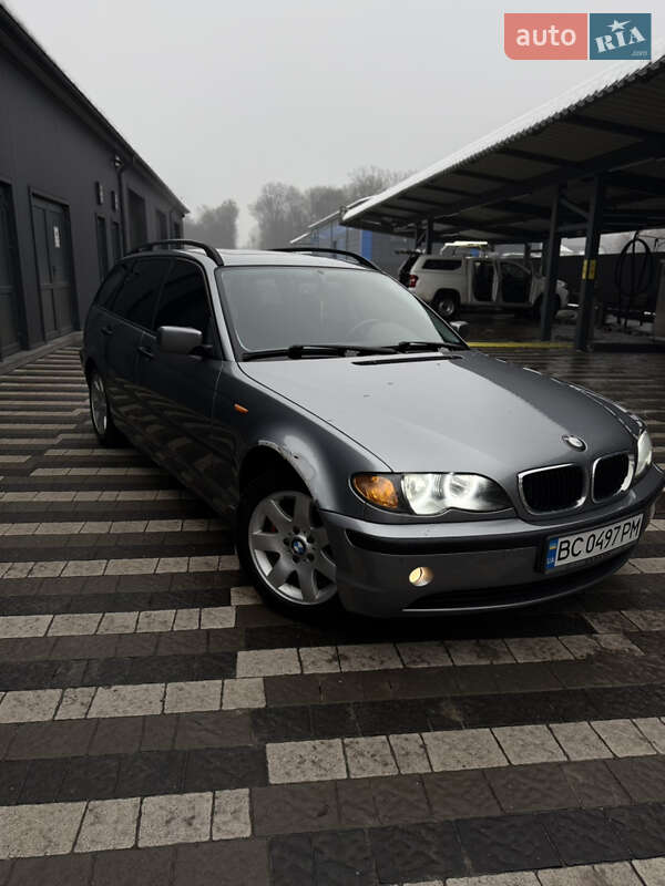 Универсал BMW 3 Series 2005 в Городке