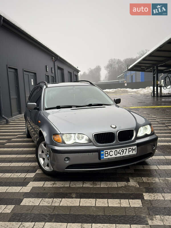 Универсал BMW 3 Series 2005 в Городке