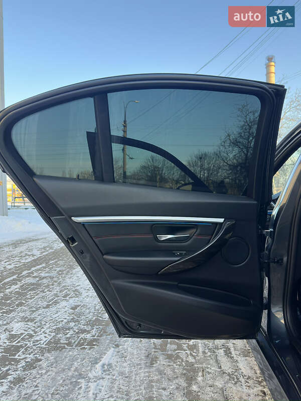 Седан BMW 3 Series 2017 в Одессе фото 15 Седан BMW 3 Series 2017 в Одессе