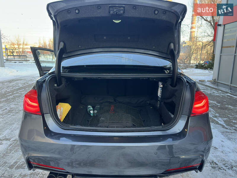 Седан BMW 3 Series 2017 в Одессе фото 35 Седан BMW 3 Series 2017 в Одессе
