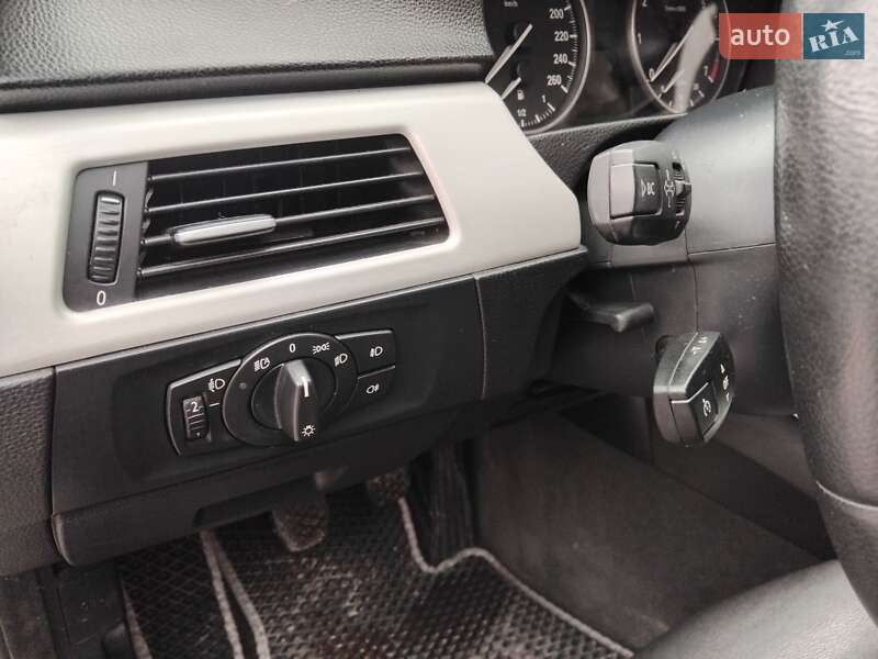 Седан BMW 3 Series 2007 в Черноморске