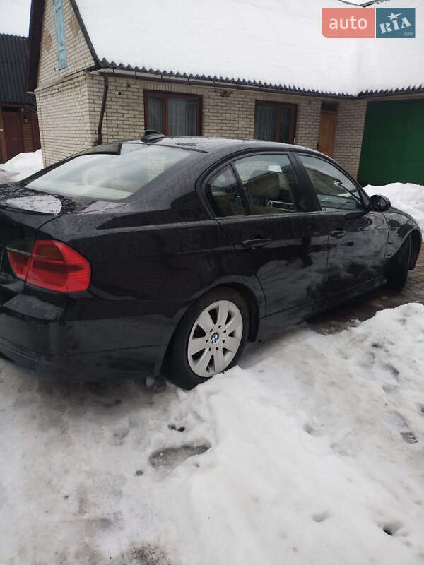 Седан BMW 3 Series 2006 в Луцке