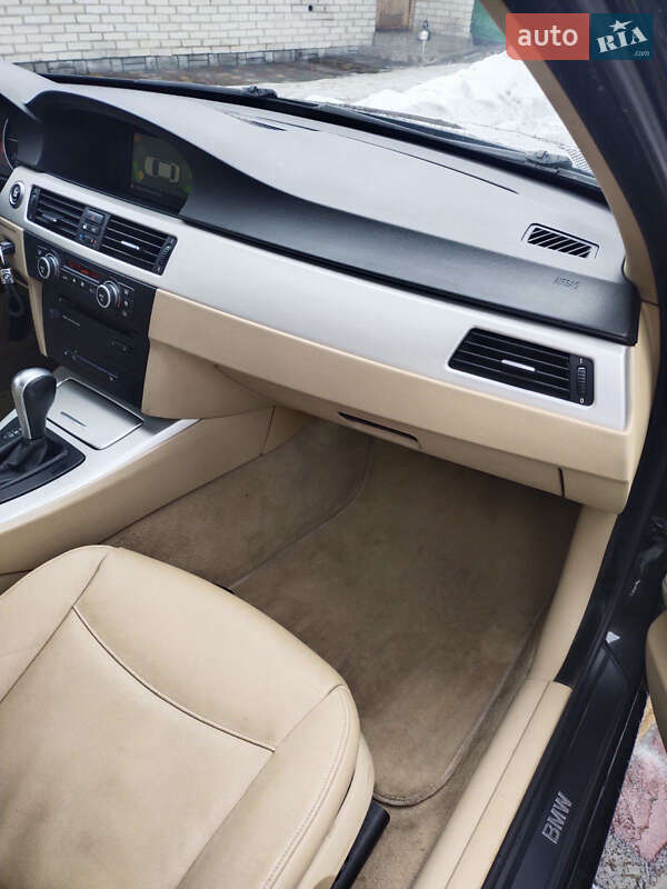 Седан BMW 3 Series 2006 в Луцке