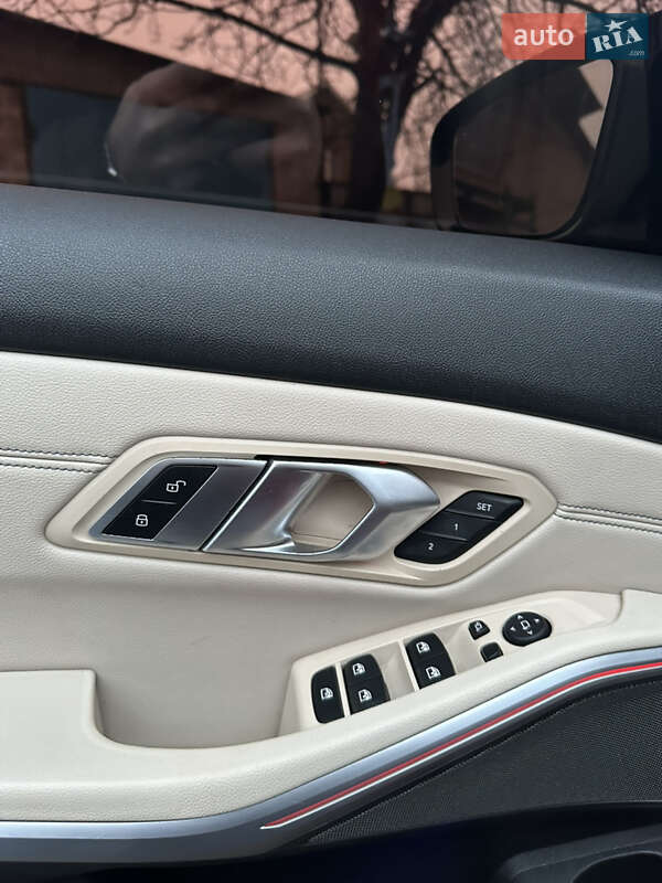 Седан BMW 3 Series 2019 в Одессе фото 20 Седан BMW 3 Series 2019 в Одессе