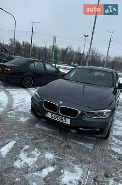 Седан BMW 3 Series 2014 в Киеве