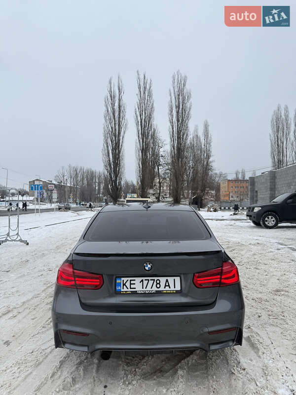 Седан BMW 3 Series 2013 в Киеве
