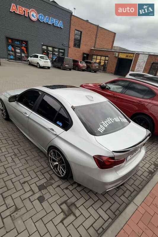 Седан BMW 3 Series 2012 в Кременчуге