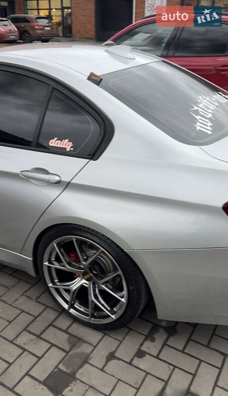 Седан BMW 3 Series 2012 в Кременчуге