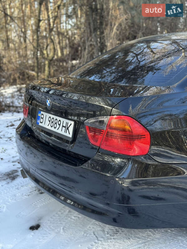 Седан BMW 3 Series 2009 в Полтаве