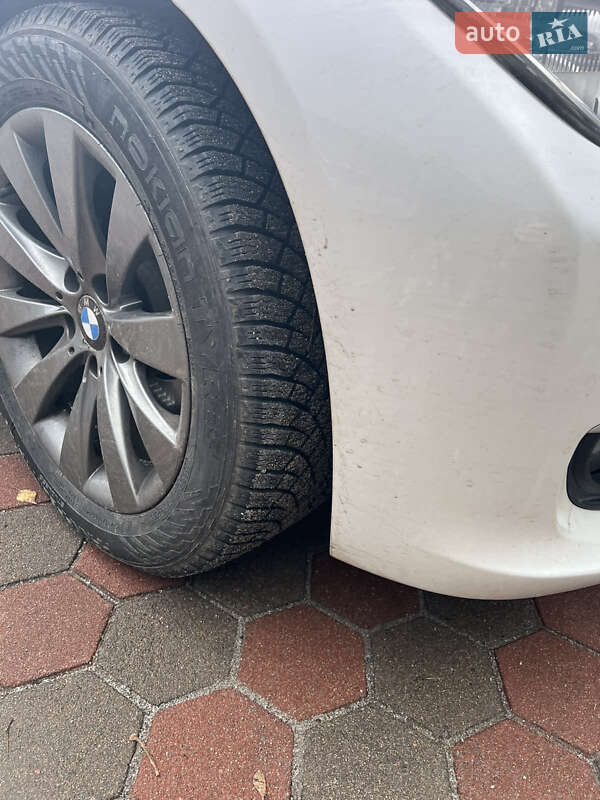 Седан BMW 3 Series 2013 в Полонном