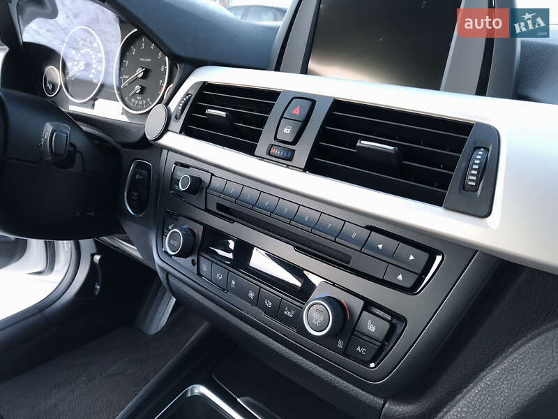 Седан BMW 3 Series 2014 в Ирпене