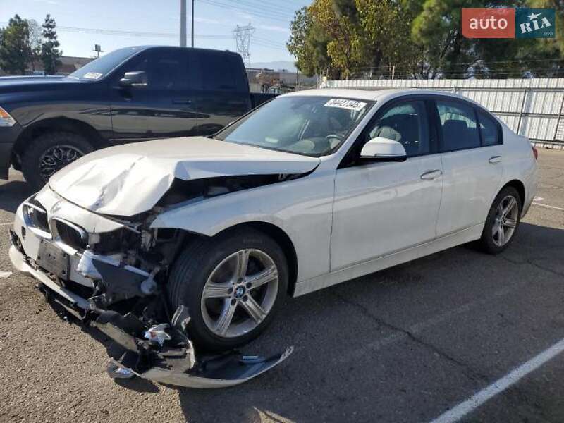 Седан BMW 3 Series 2014 в Львове