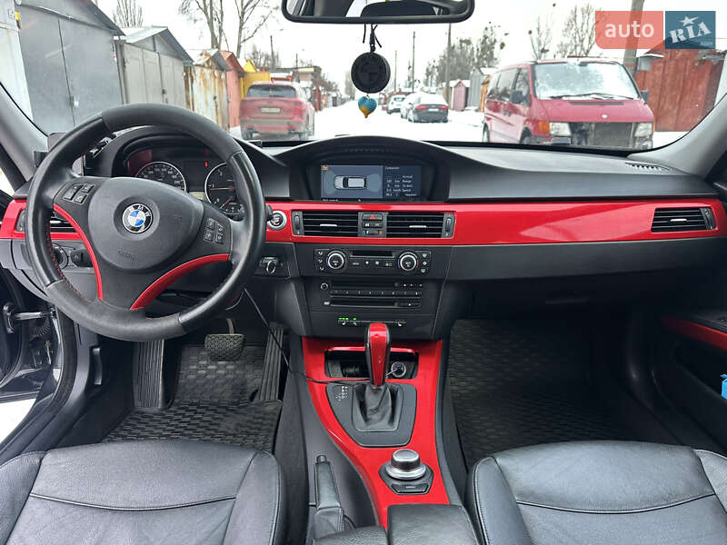 Универсал BMW 3 Series 2008 в Киеве
