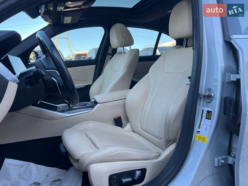 Седан BMW 3 Series 2019 в Луцке