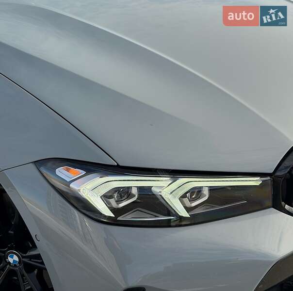 Седан BMW 3 Series 2022 в Одессе