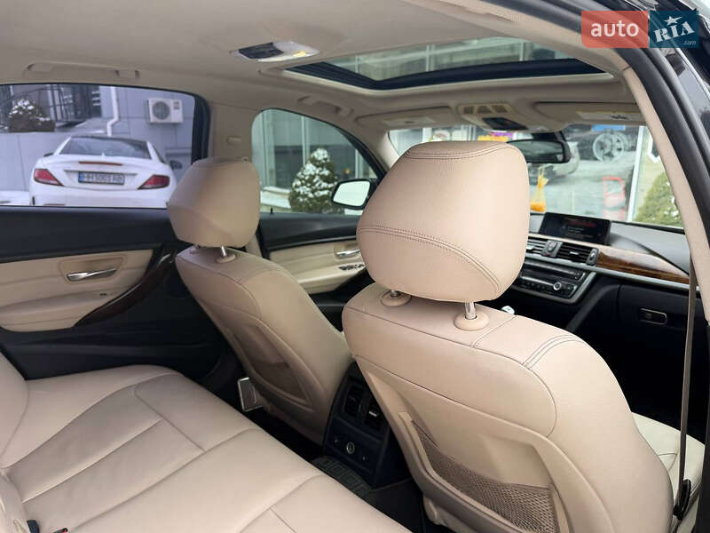 Седан BMW 3 Series 2014 в Одессе