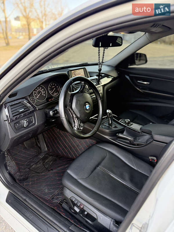 Седан BMW 3 Series 2013 в Запорожье фото 18 Седан BMW 3 Series 2013 в Запорожье