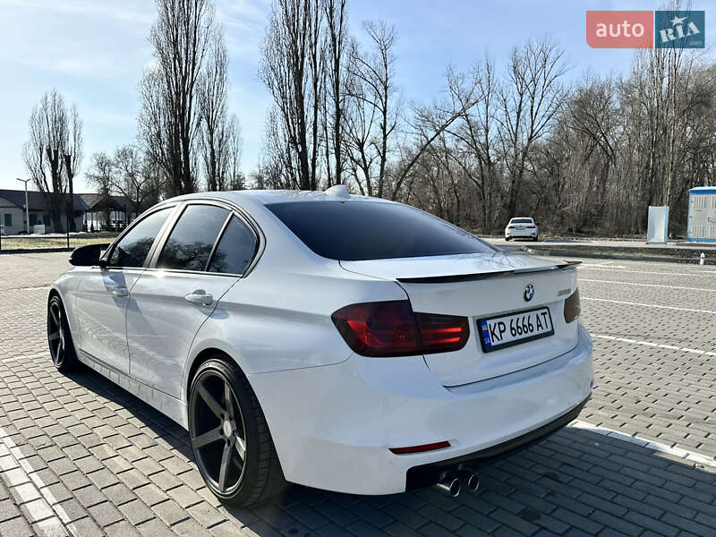 Седан BMW 3 Series 2012 в Запорожье