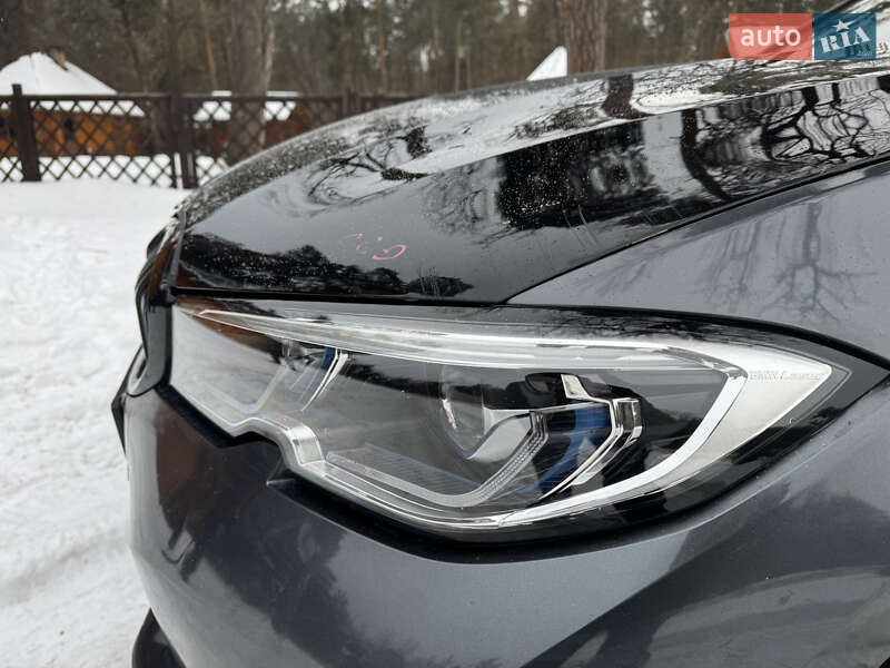 Седан BMW 3 Series 2021 в Луцке