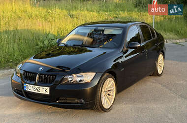 Седан BMW 3 Series 2005 в Львове