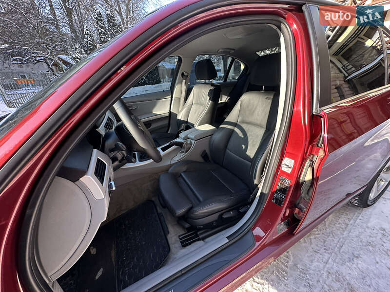 Седан BMW 3 Series 2010 в Черновцах фото 16 Седан BMW 3 Series 2010 в Черновцах