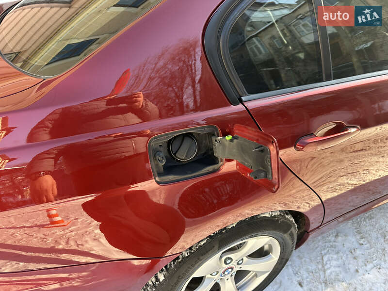 Седан BMW 3 Series 2010 в Черновцах фото 22 Седан BMW 3 Series 2010 в Черновцах