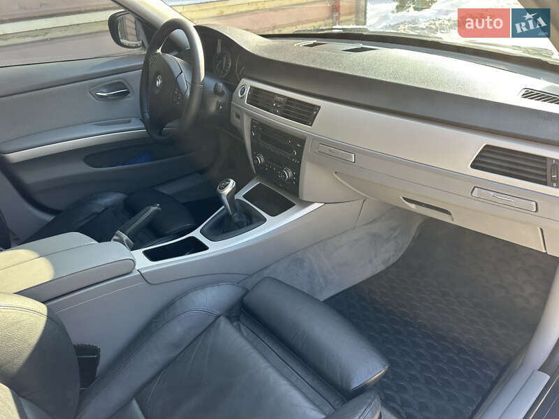 Седан BMW 3 Series 2010 в Черновцах фото 26 Седан BMW 3 Series 2010 в Черновцах