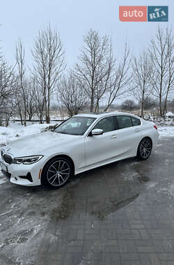 Седан BMW 3 Series 2020 в Нововолынске