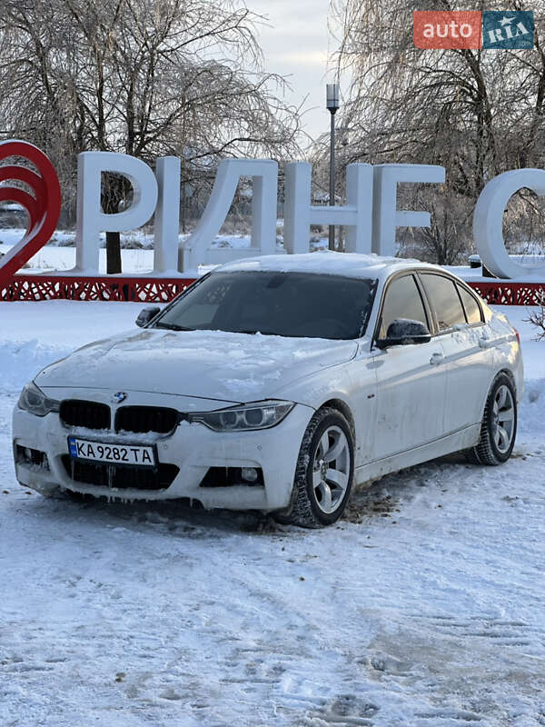 Седан BMW 3 Series 2013 в Ирпене