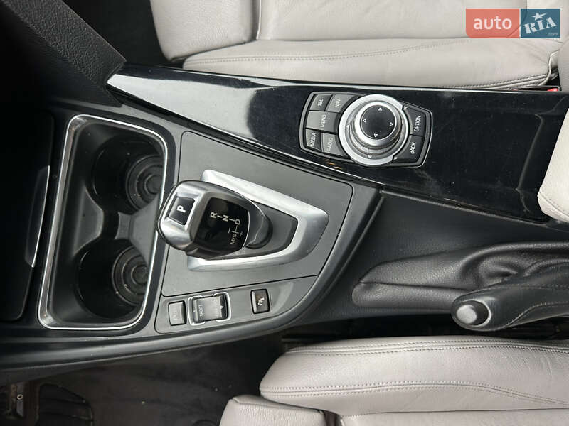 Седан BMW 3 Series 2013 в Одессе