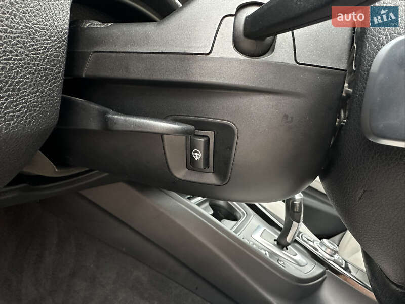 Седан BMW 3 Series 2013 в Одессе