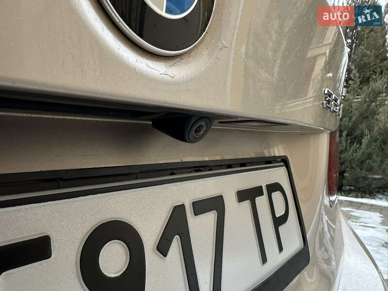 Седан BMW 3 Series 2013 в Одессе